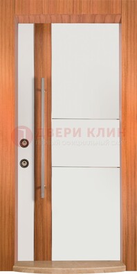 Белая входная дверь c МДФ панелью ЧД-09 в частный дом в Новосибирске
