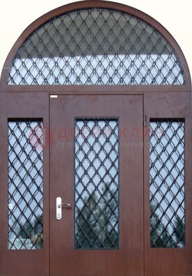 Крепкая стальная арочная дверь со стеклом и ковкой ДА-21 в Луховицах