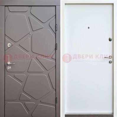 Черная входная дверь с филенчатой МДФ ДМ-216 в Новосибирске