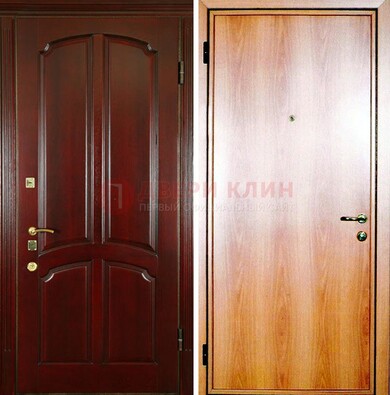 Темная железная дверь с массивом дуба ДМД-13 в Новосибирске