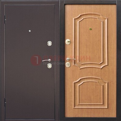 Темная железная дверь с порошковым покрытием ДП-10 в Уфе