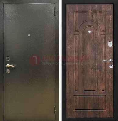 Темно-серая металлическая дверь с порошковым покрытием и МДФ коричневая ДП-292 в Новосибирске