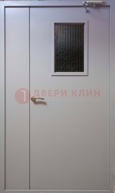 Белая железная подъездная дверь ДПД-4 в Новосибирске