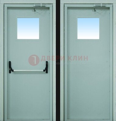 Серая металлическая противопожарная дверь со стеклянной вставкой ДПП-3 в Новосибирске