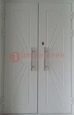 Внутренняя парадная дверь с фигурными элементами ДПР-14 в Новосибирске