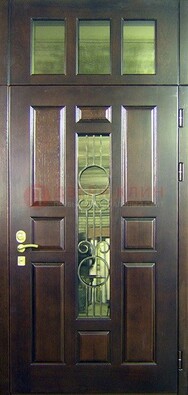 Парадная дверь со стеклянными вставками и ковкой ДПР-1 в офисное здание в Новосибирске
