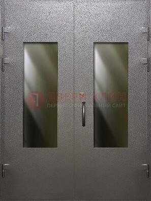 Серая тамбурная дверь со стеклянными вставками ДТМ-8 в Новосибирске