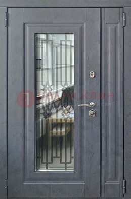 Серая стальная дверь Винорит со стеклом и ковкой ПЛ-29 в Новосибирске